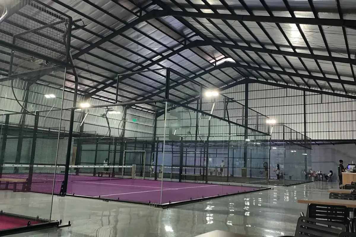 7 Padel Cibubur