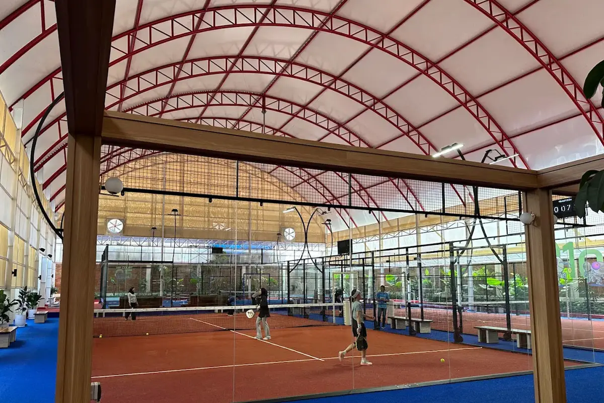 Mi Familia Padel Club foto 3