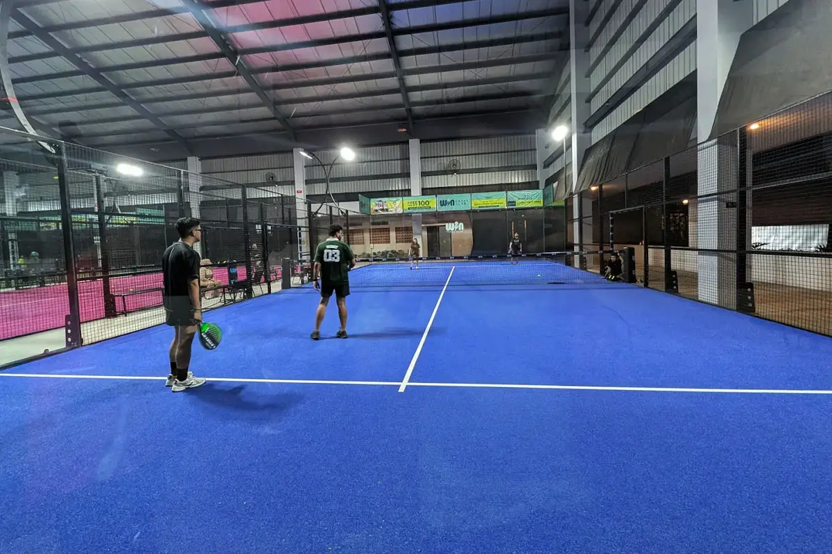 Win Padel Summarecon foto 3
